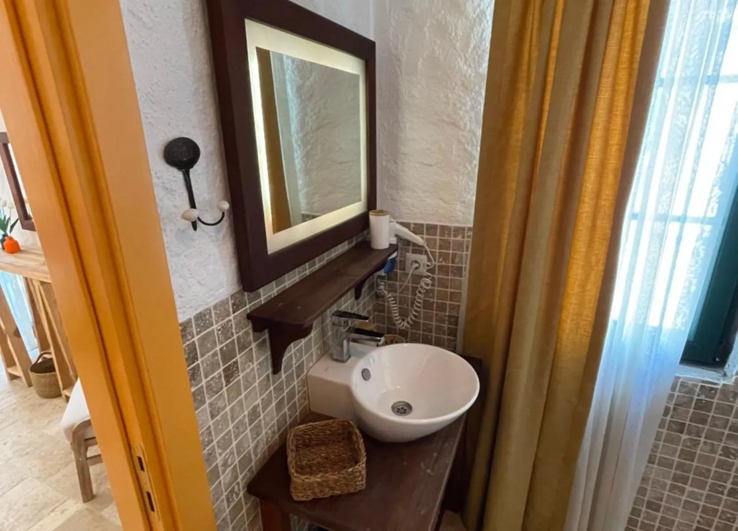 Ceylisa Alacati Butik Otel Cesme Hotel