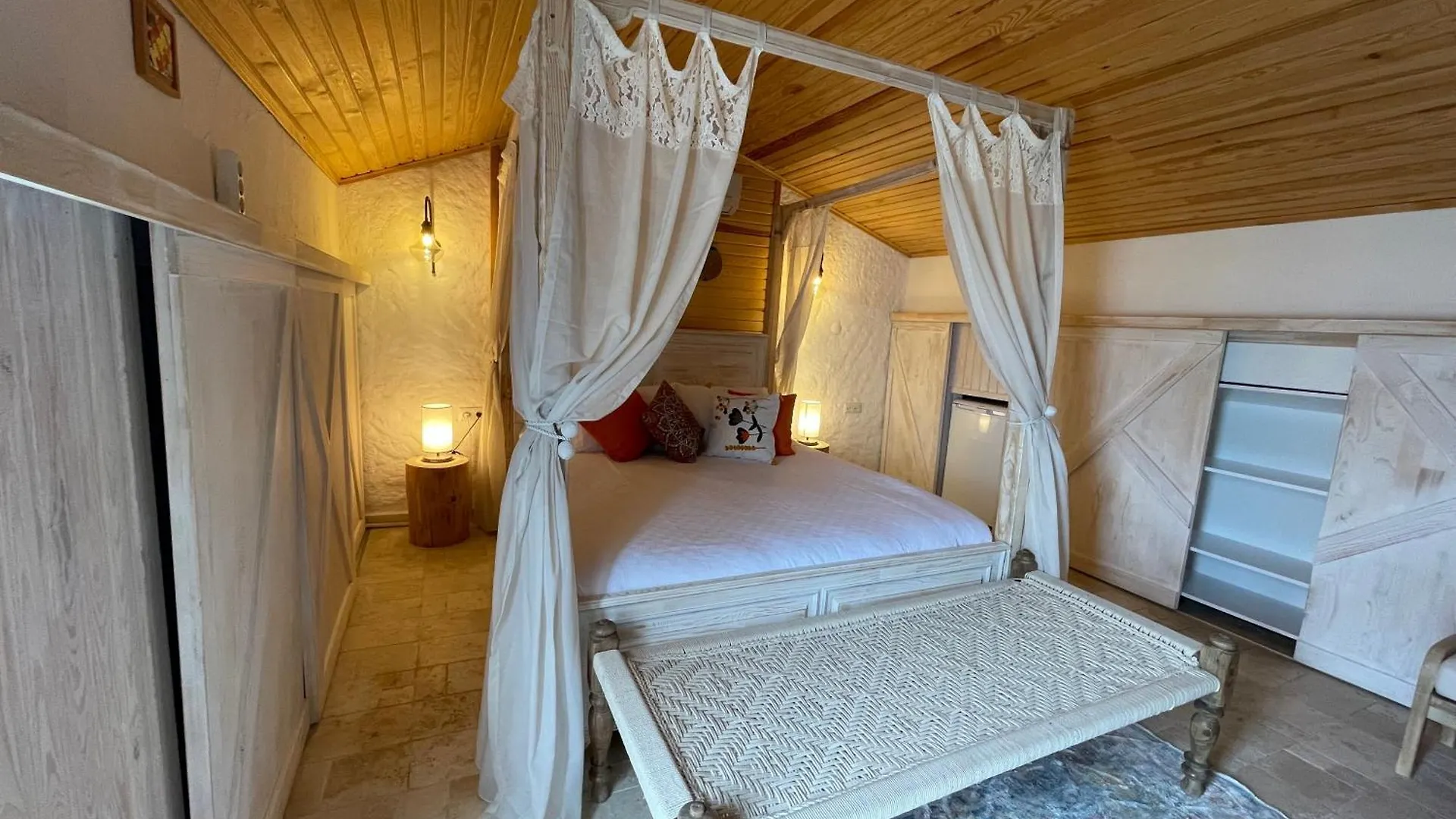 Hotel Ceylisa Alacati Butik Otel Cesme