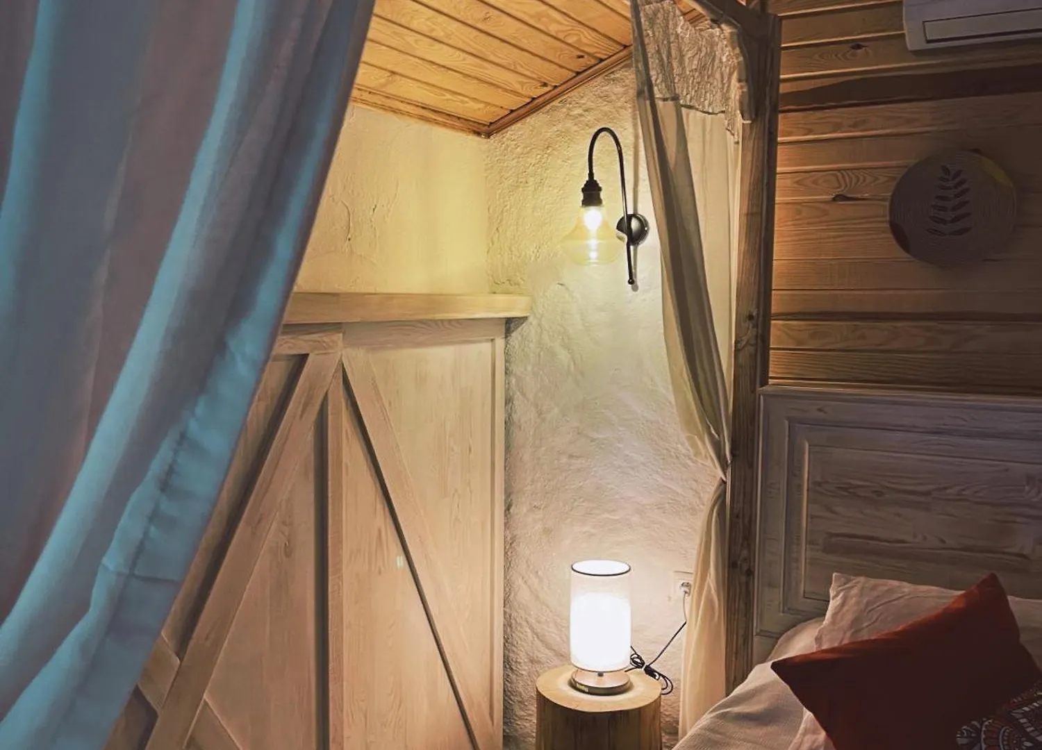 Ceylisa Alacati Butik Otel Cesme Turkey